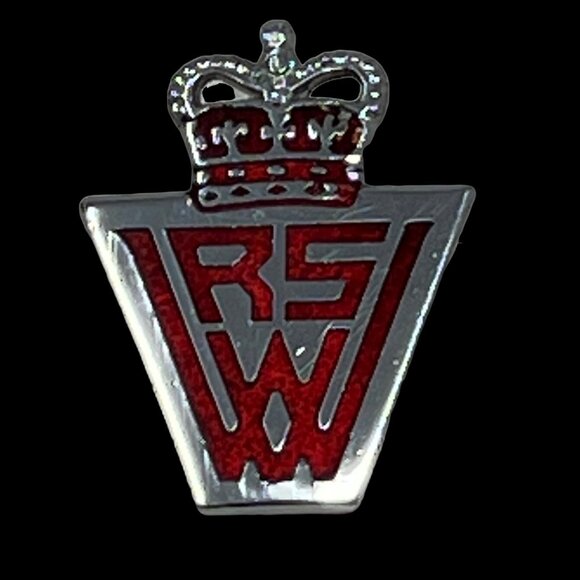 RSW Pin QC‎ Crown Military Metal Enamel Pin Button Badge Marples Beasley - Picture 1 of 9